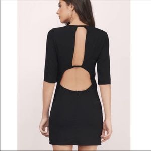 Tobi Black Open Back Shift Dress Size Small